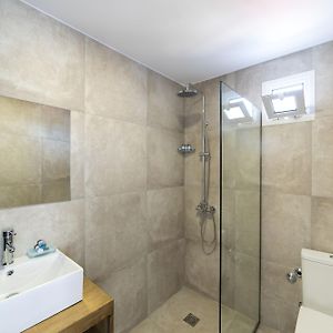 Superior Double or Twin Room City View minipool